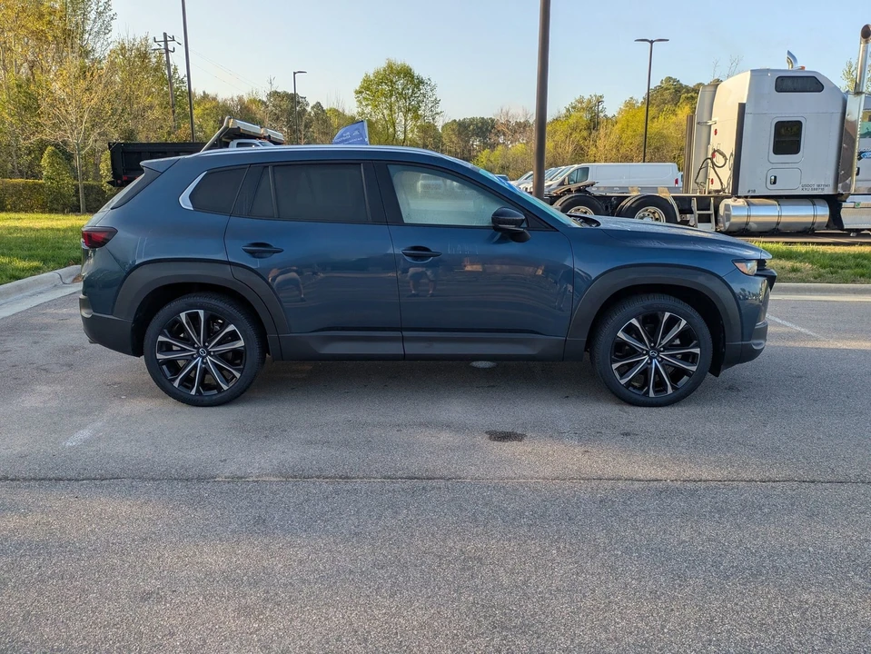 2024 Mazda CX-50 - Image 3 of 31