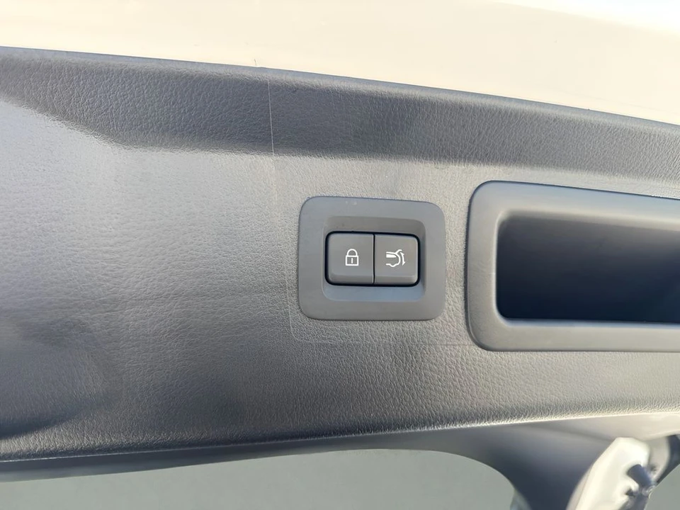 2024 Mazda CX-50 - Image 25 of 31