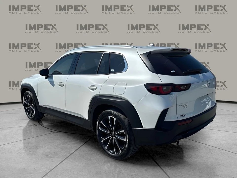 2024 Mazda CX-50 - Image 3 of 31