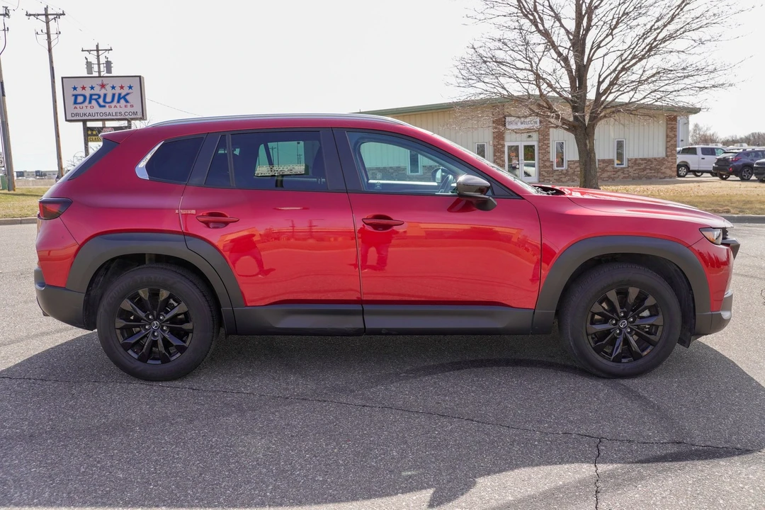 2024 Mazda CX-50 - Image 2 of 31