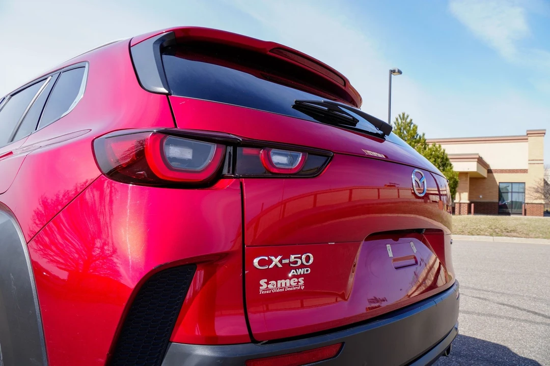 2024 Mazda CX-50 - Image 29 of 31