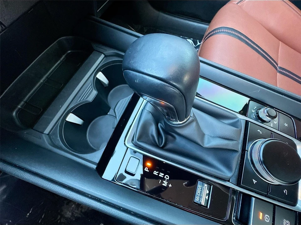 2024 Mazda CX-50 - Image 16 of 21