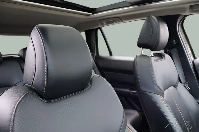 2024 Mazda CX-50 - Image 17 of 20