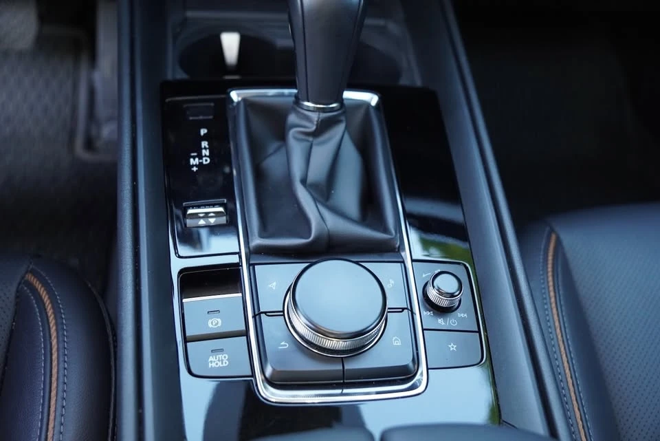 2024 Mazda CX-50 - Image 9 of 20