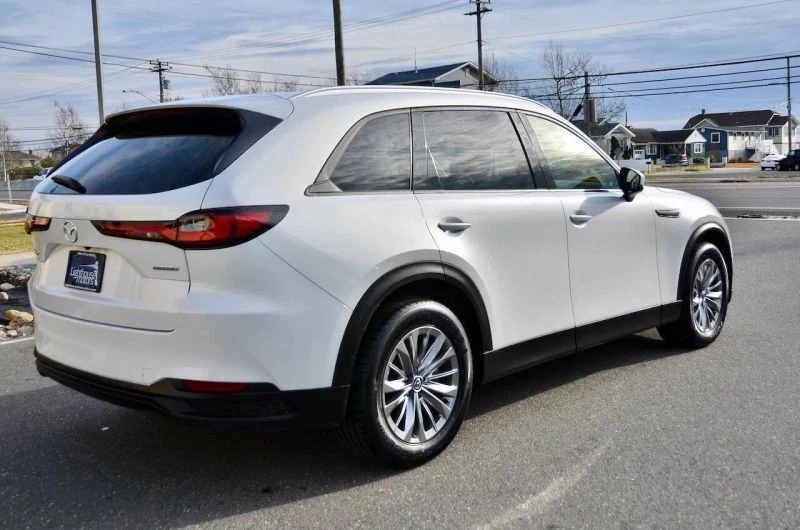 2024 Mazda CX-90 - Image 11 of 12