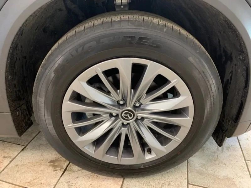 2024 Mazda CX-90 - Image 9 of 12