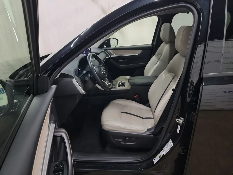 2024 Mazda CX-90 - Image 11 of 12