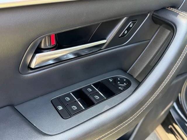 2024 Mazda CX-90 - Image 24 of 31