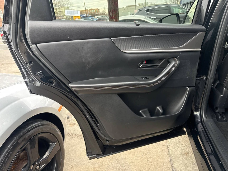 2024 Mazda CX-90 - Image 16 of 21