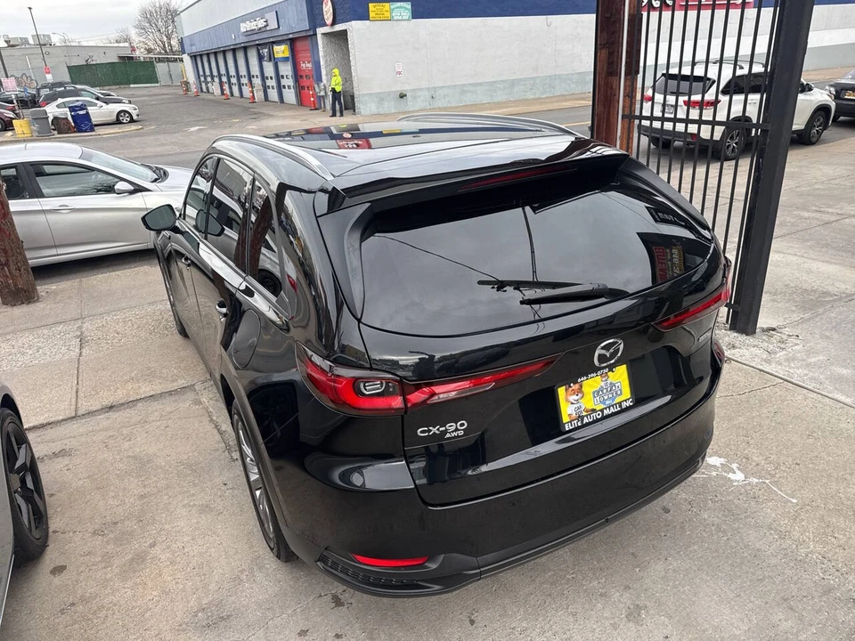 2024 Mazda CX-90 - Image 10 of 21