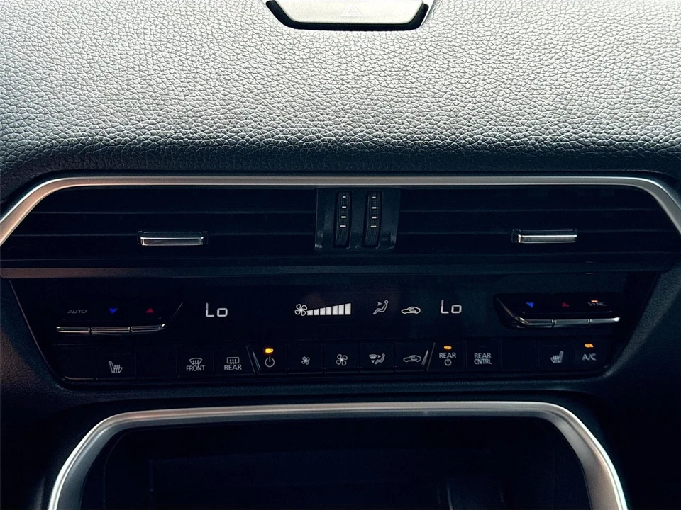 2024 Mazda CX-90 - Image 14 of 21