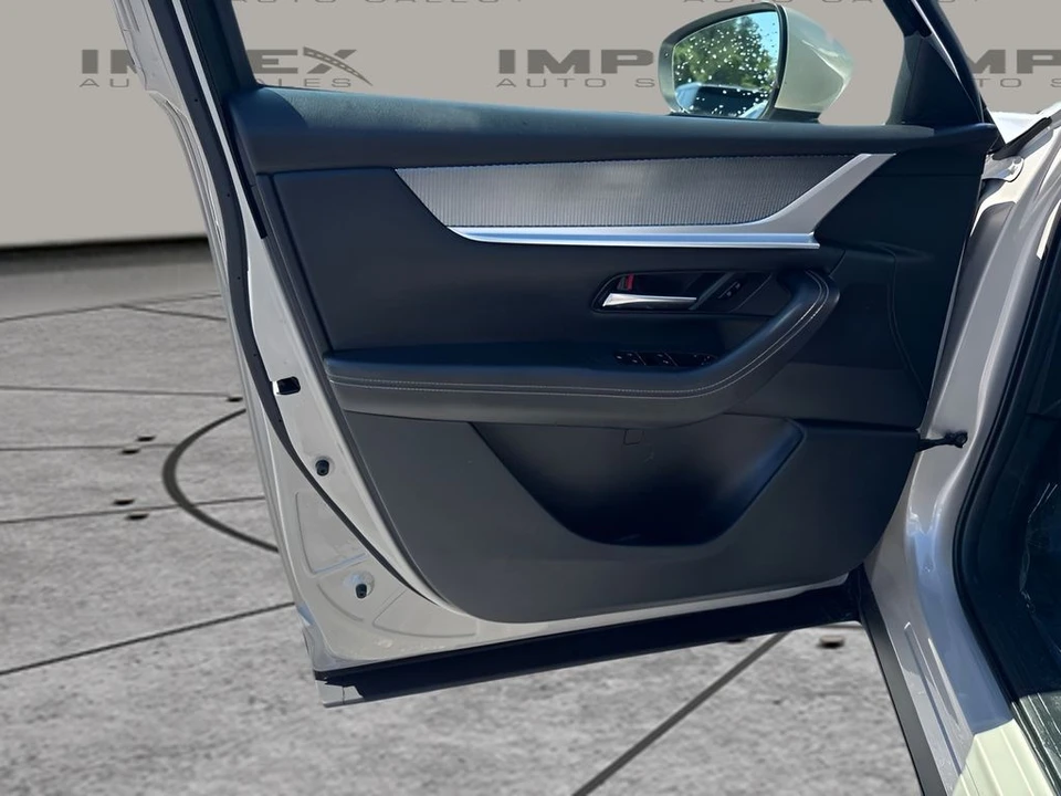 2024 Mazda CX-90 - Image 18 of 25