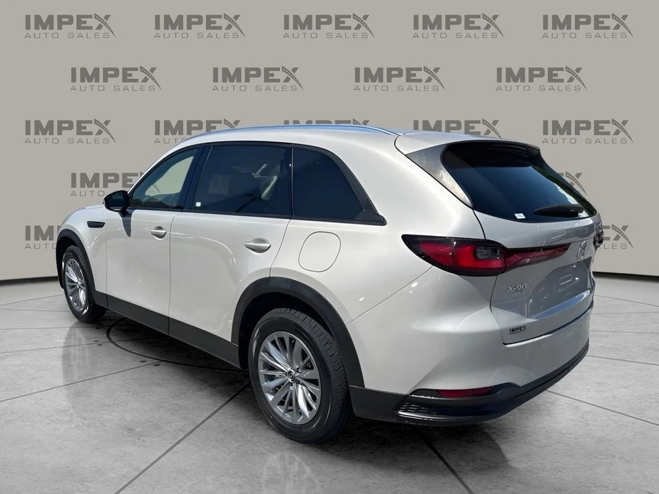 2024 Mazda CX-90 - Image 2 of 25