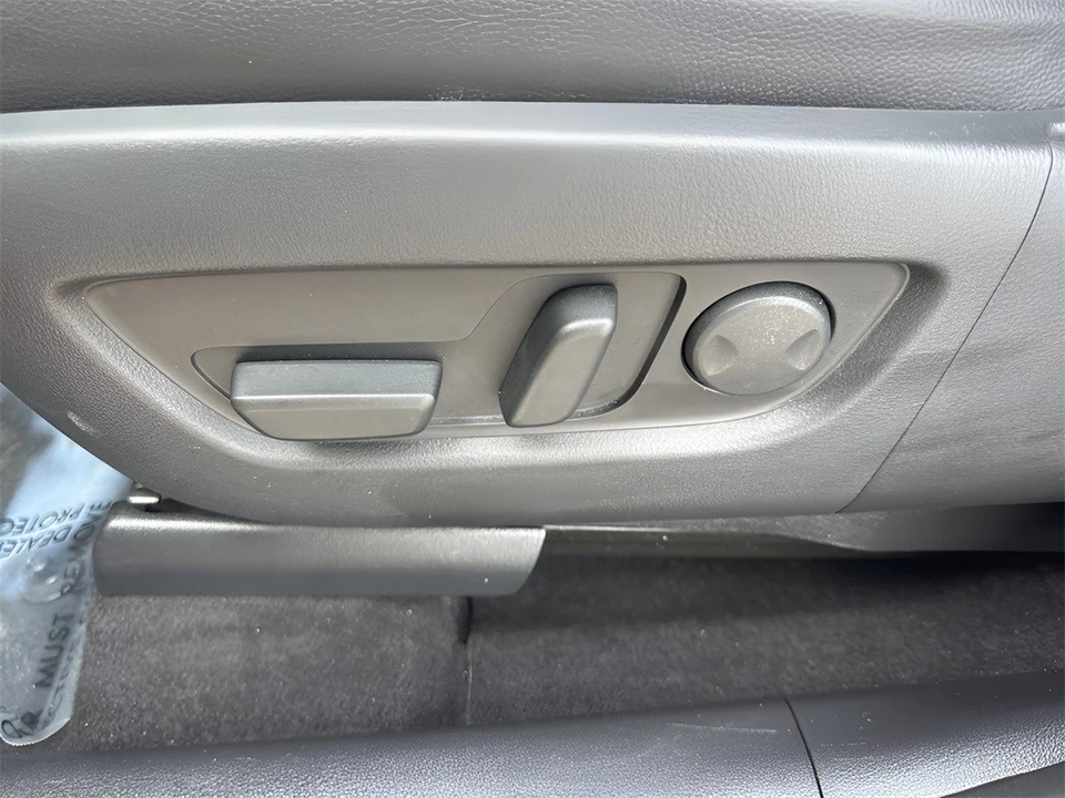 2024 Mazda CX-90 - Image 10 of 21