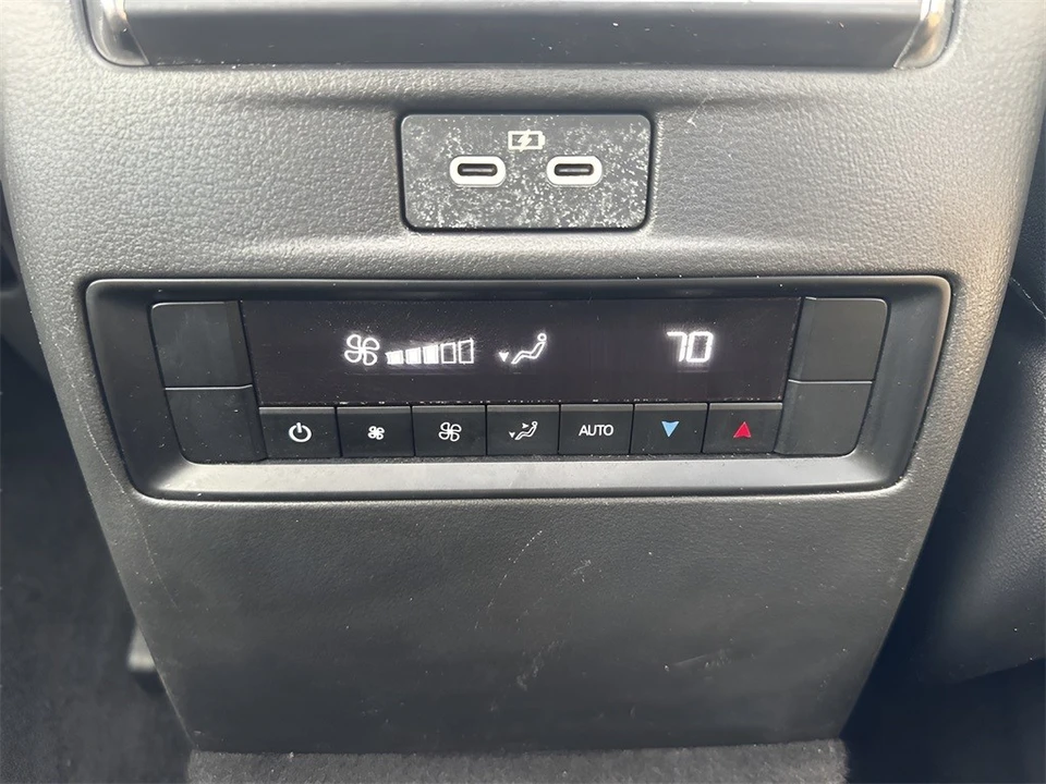 2024 Mazda CX-90 - Image 14 of 21