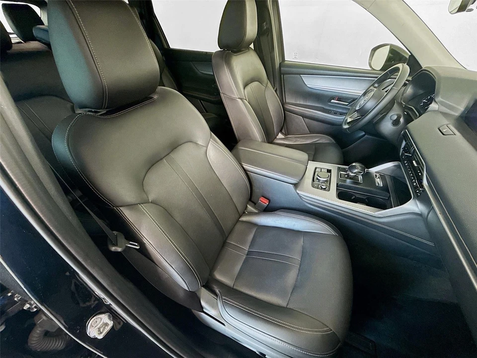 2024 Mazda CX-90 - Image 24 of 31