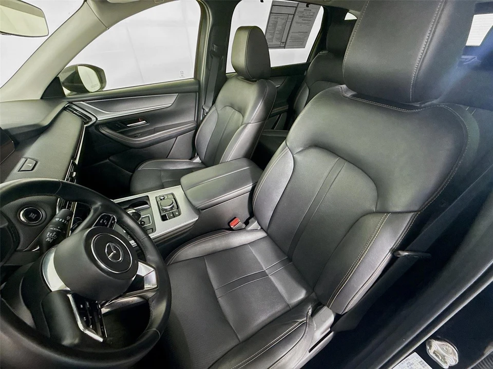 2024 Mazda CX-90 - Image 2 of 31