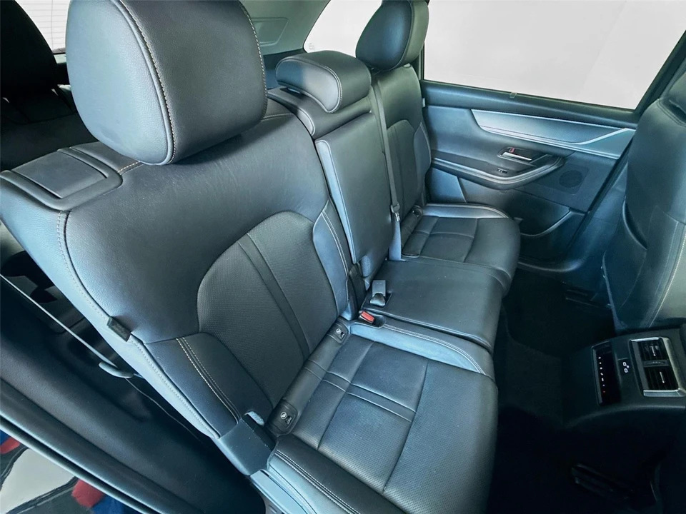 2024 Mazda CX-90 - Image 21 of 31