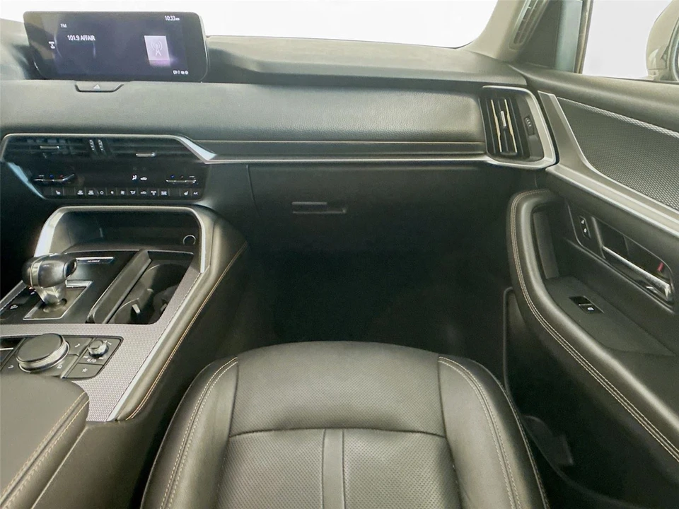 2024 Mazda CX-90 - Image 23 of 31
