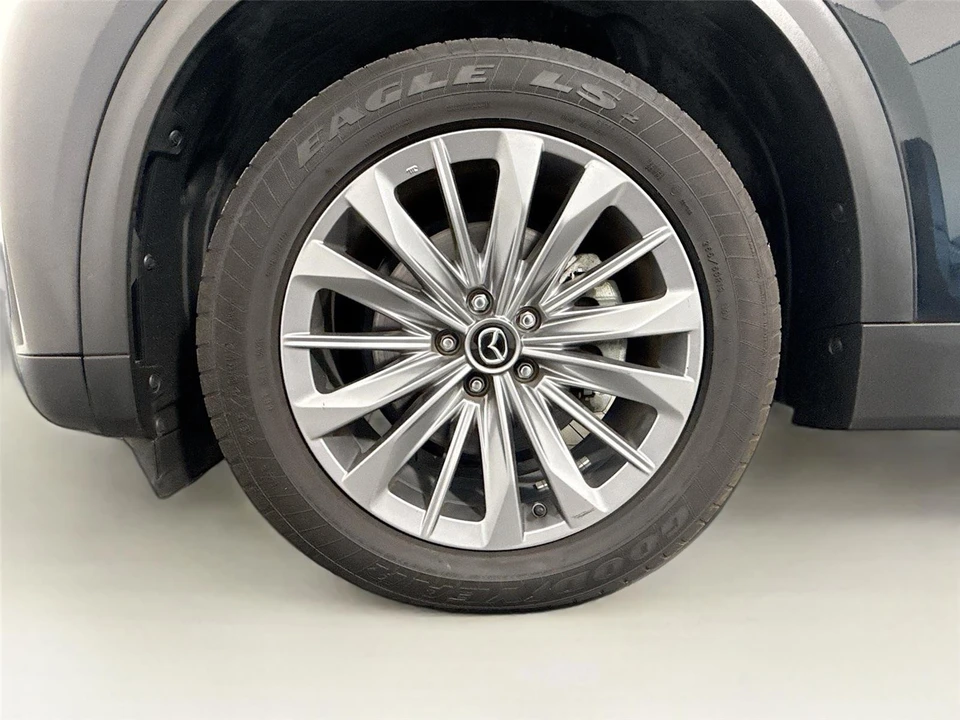 2024 Mazda CX-90 - Image 13 of 31