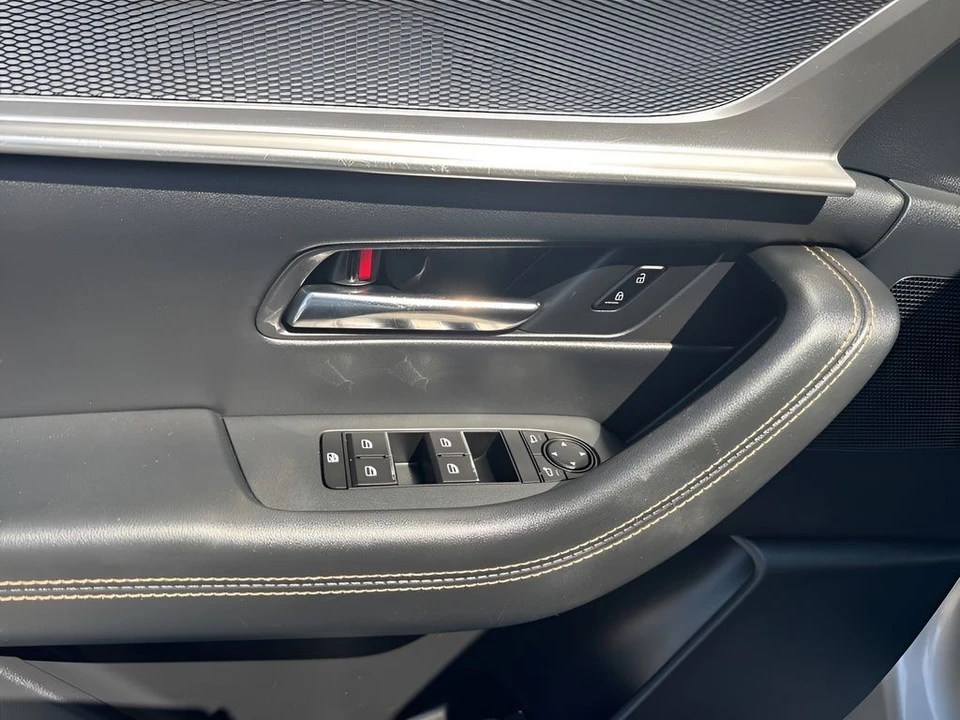 2024 Mazda CX-90 - Image 25 of 31