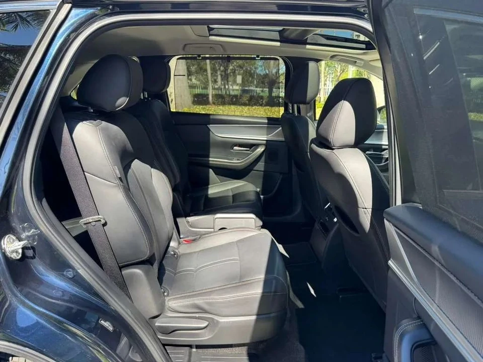 2024 Mazda CX-90 - Image 11 of 12