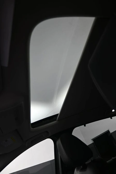 2024 Mazda CX-90 - Image 19 of 31