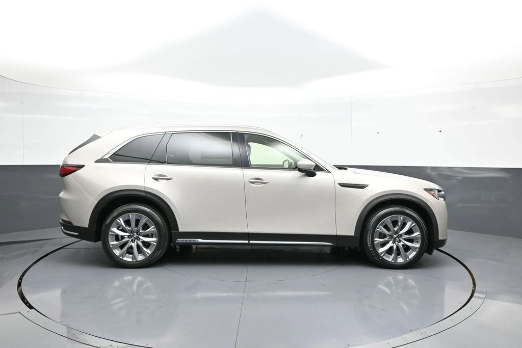 2024 Mazda CX-90 - Image 5 of 31