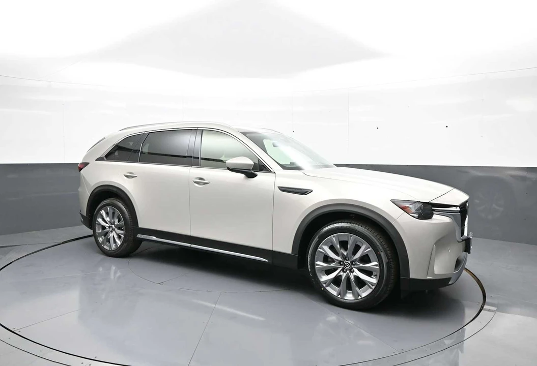 2024 Mazda CX-90 - Image 4 of 31