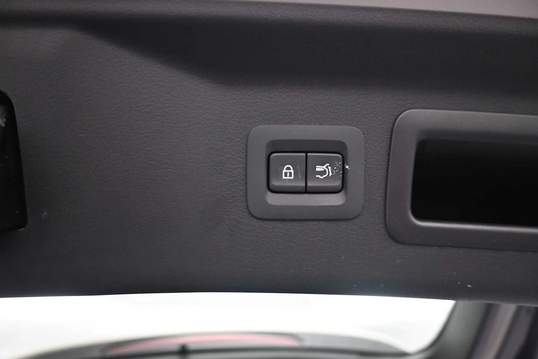 2024 Mazda CX-90 - Image 25 of 31