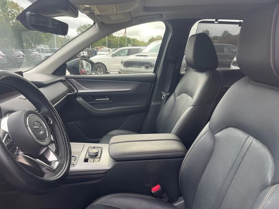 2024 Mazda CX-90 - Image 2 of 12