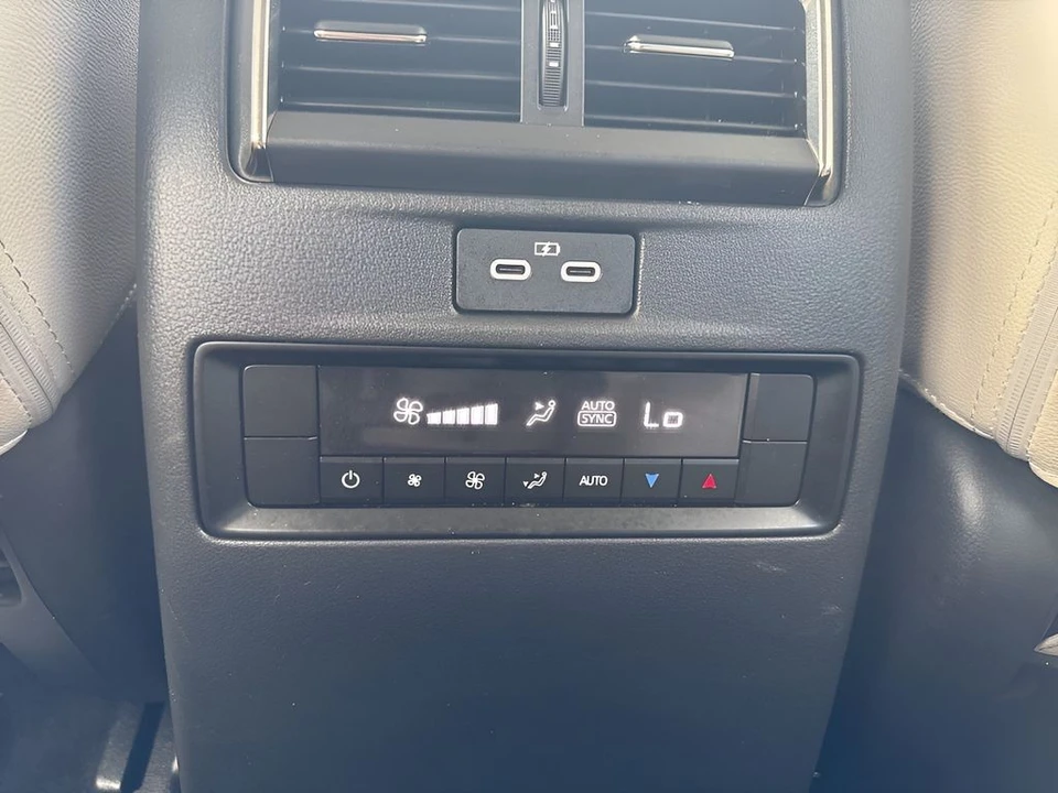 2024 Mazda CX-90 - Image 13 of 31
