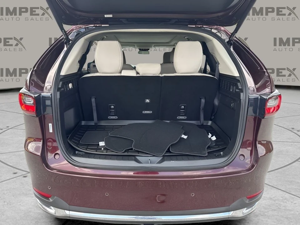 2024 Mazda CX-90 - Image 29 of 31
