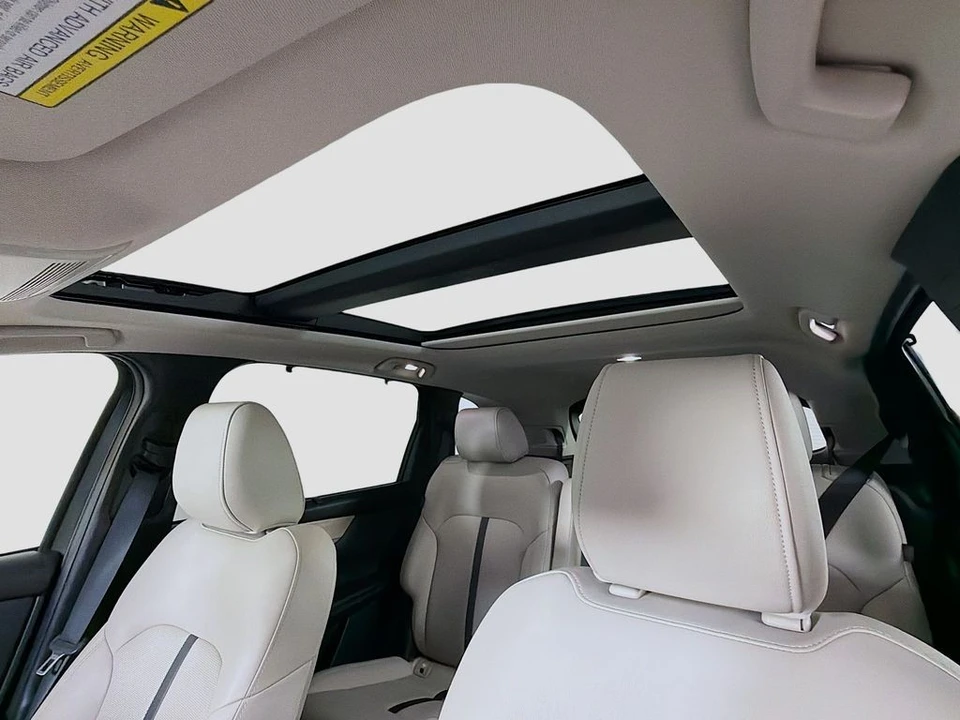 2024 Mazda CX-90 - Image 15 of 31