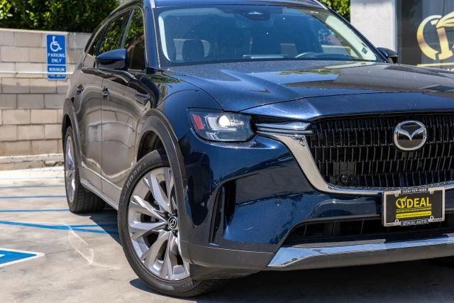 2024 Mazda CX-90 - Image 2 of 31