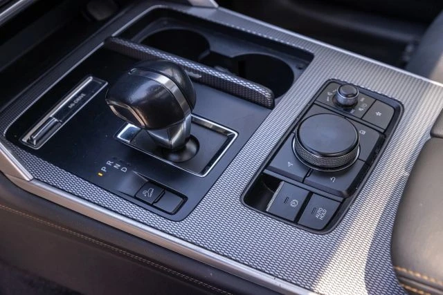 2024 Mazda CX-90 - Image 23 of 31