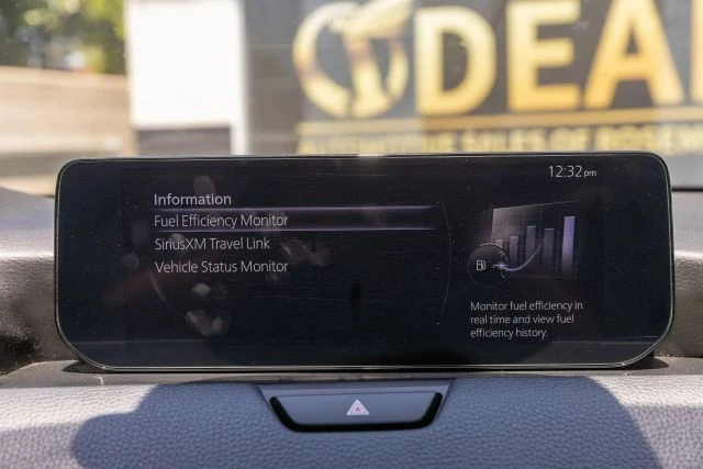 2024 Mazda CX-90 - Image 20 of 31