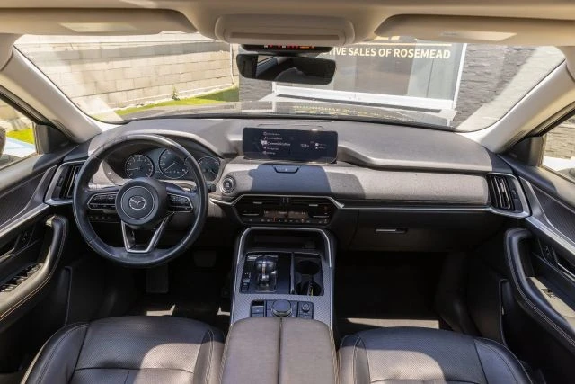 2024 Mazda CX-90 - Image 27 of 31