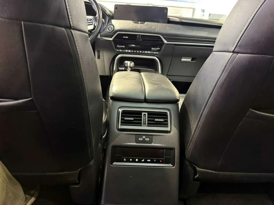 2024 Mazda CX-90 - Image 23 of 31