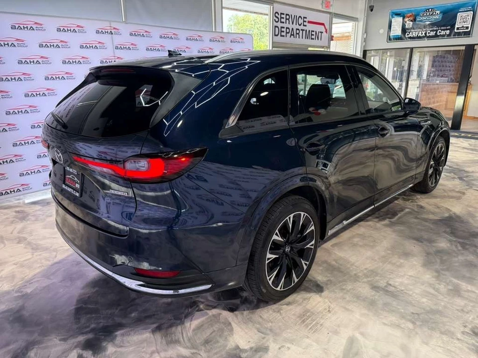 2024 Mazda CX-90 - Image 8 of 31
