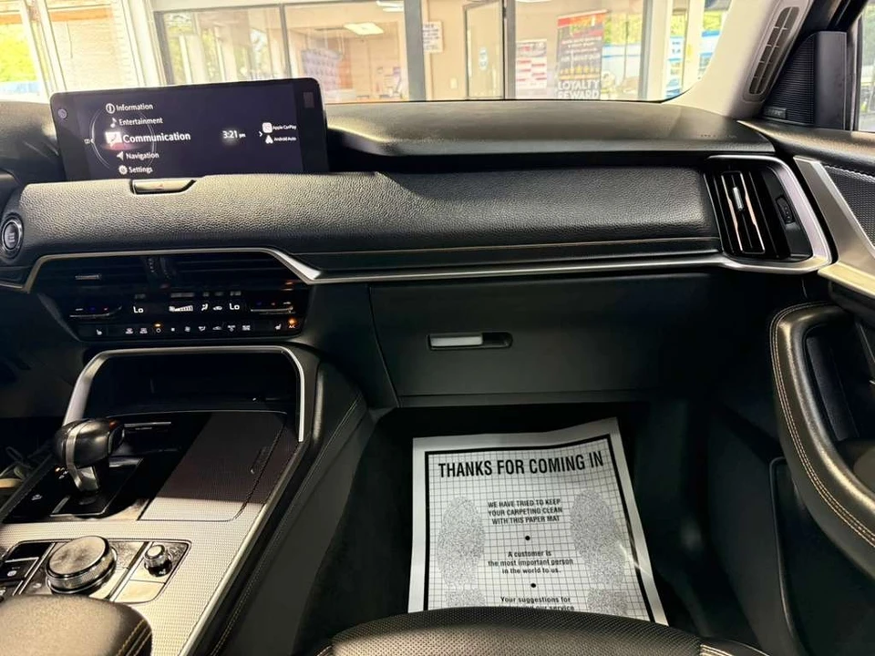 2024 Mazda CX-90 - Image 20 of 31