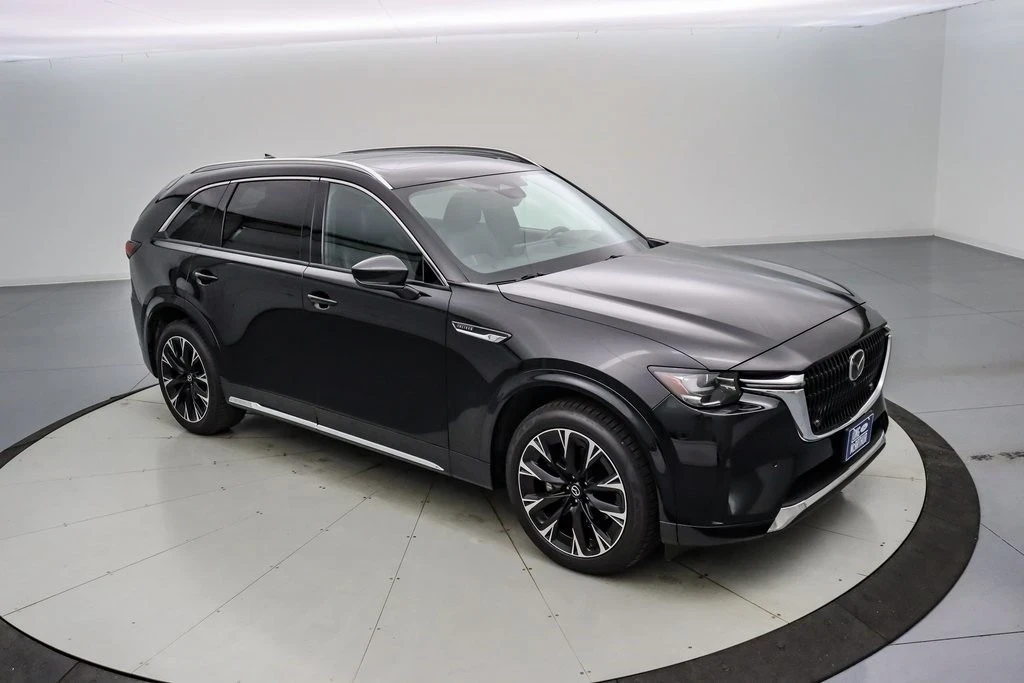 2024 Mazda CX-90 - Image 2 of 21