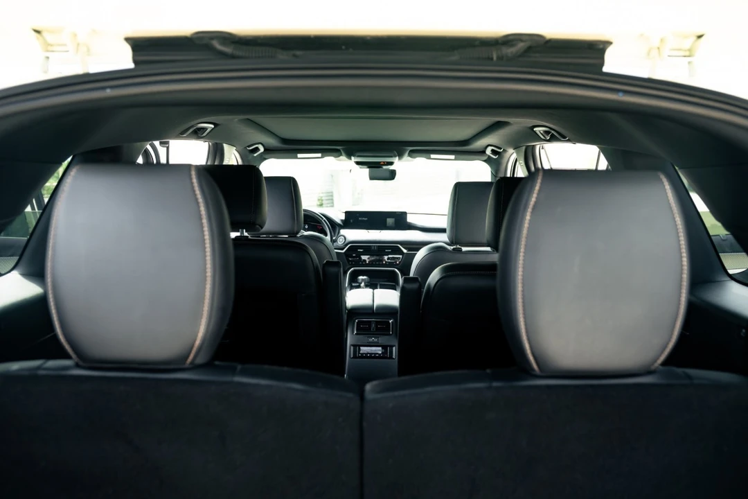 2024 Mazda CX-90 - Image 28 of 31
