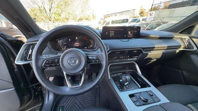 2024 Mazda CX-90 - Image 9 of 31