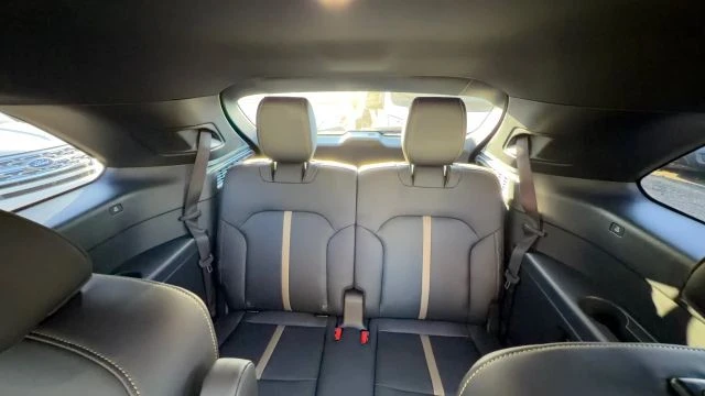 2024 Mazda CX-90 - Image 28 of 31