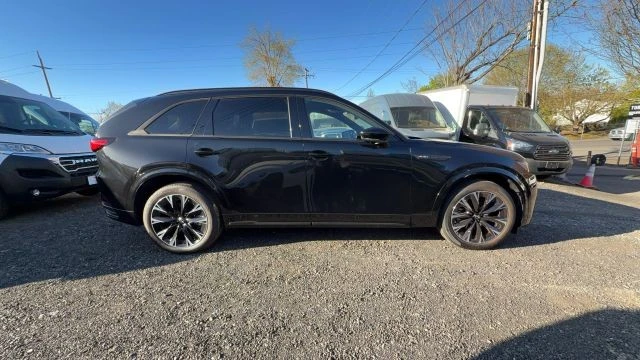 2024 Mazda CX-90 - Image 7 of 31