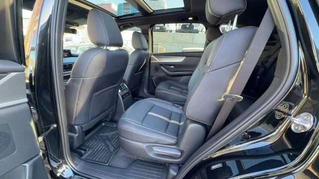 2024 Mazda CX-90 - Image 27 of 31