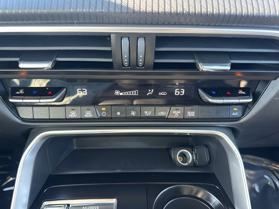 2024 Mazda CX-90 - Image 20 of 21