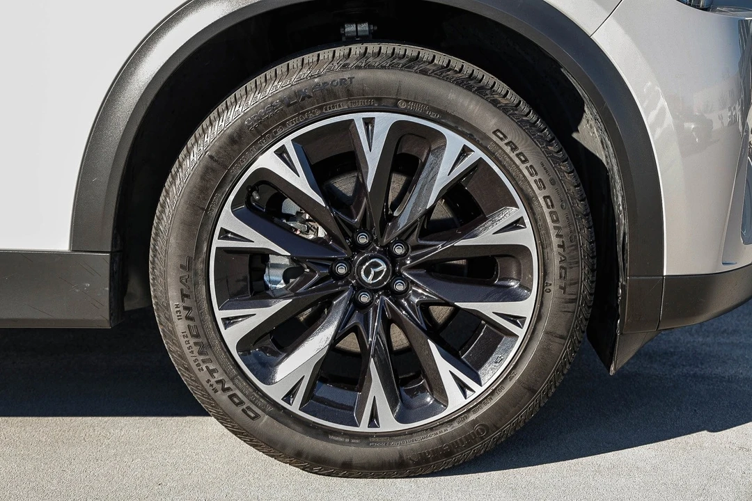 2024 Mazda CX-90 - Image 9 of 12