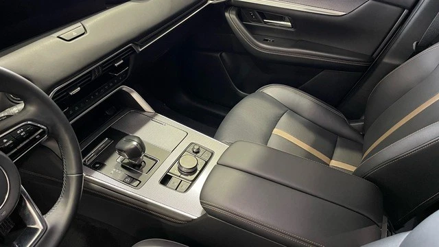 2024 Mazda CX-90 - Image 28 of 31